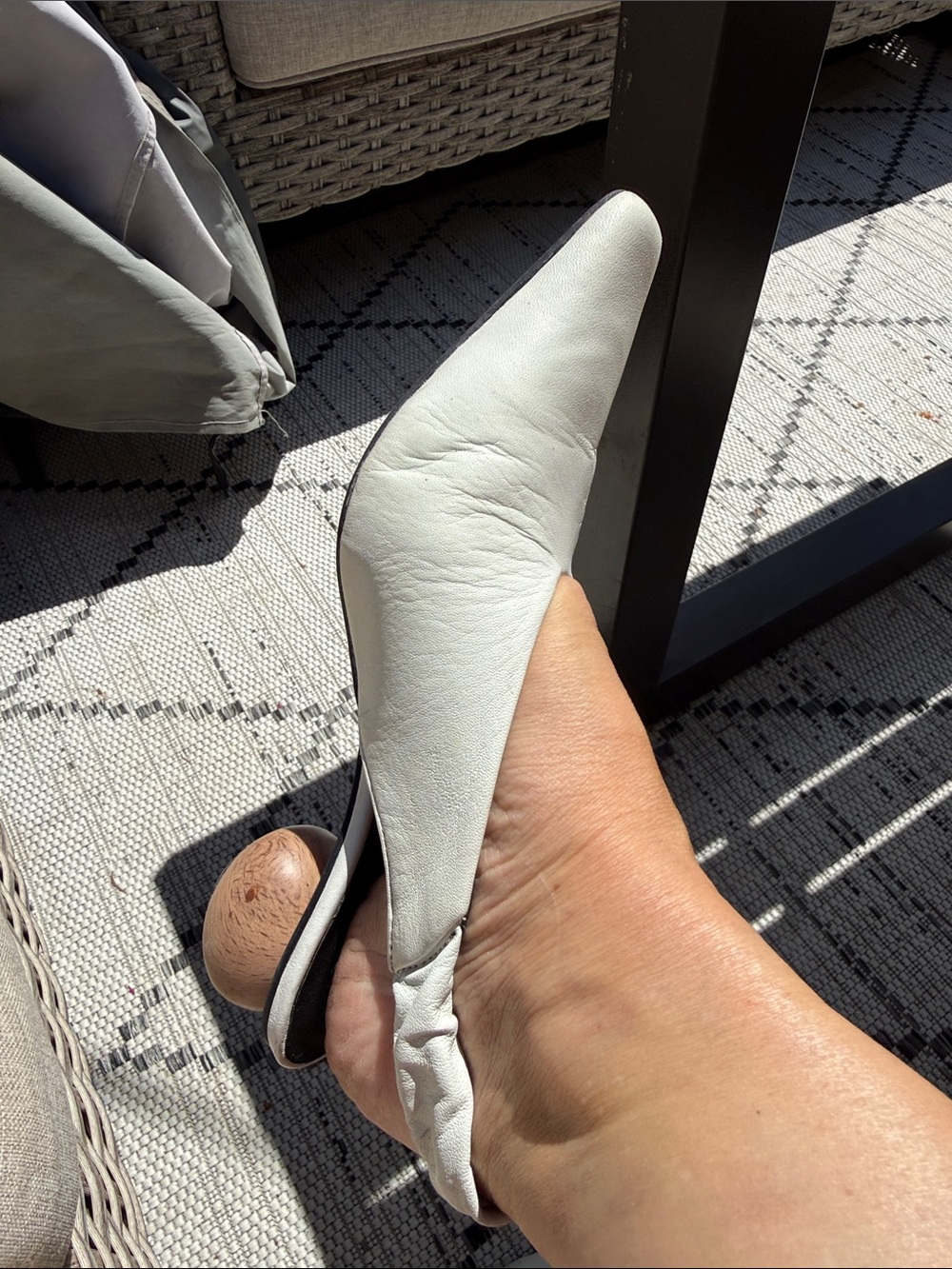 L'Intervalle White Leather Pointed Slingback wooden round heap size 36 (6)) - Picture 14 of 17